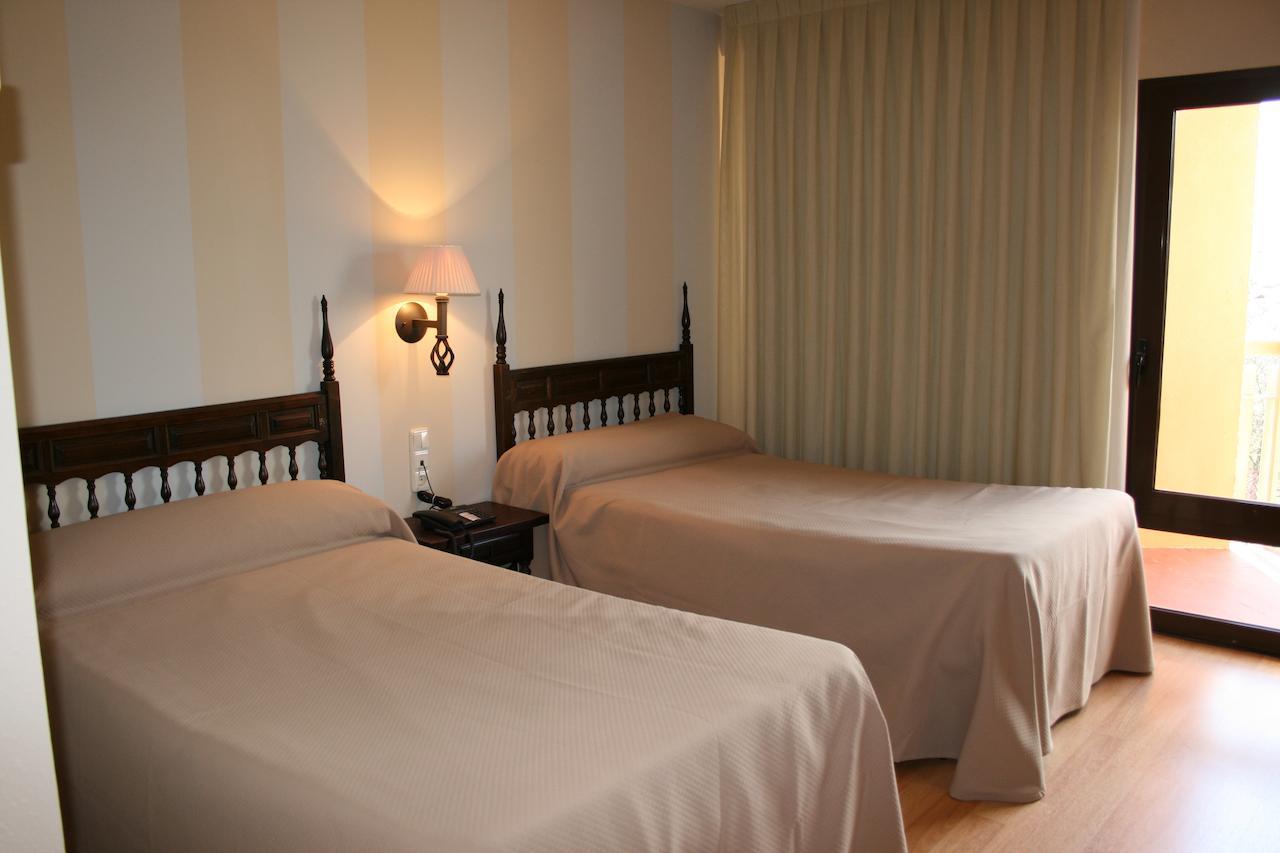 Hotel Cariñena חדר תמונה